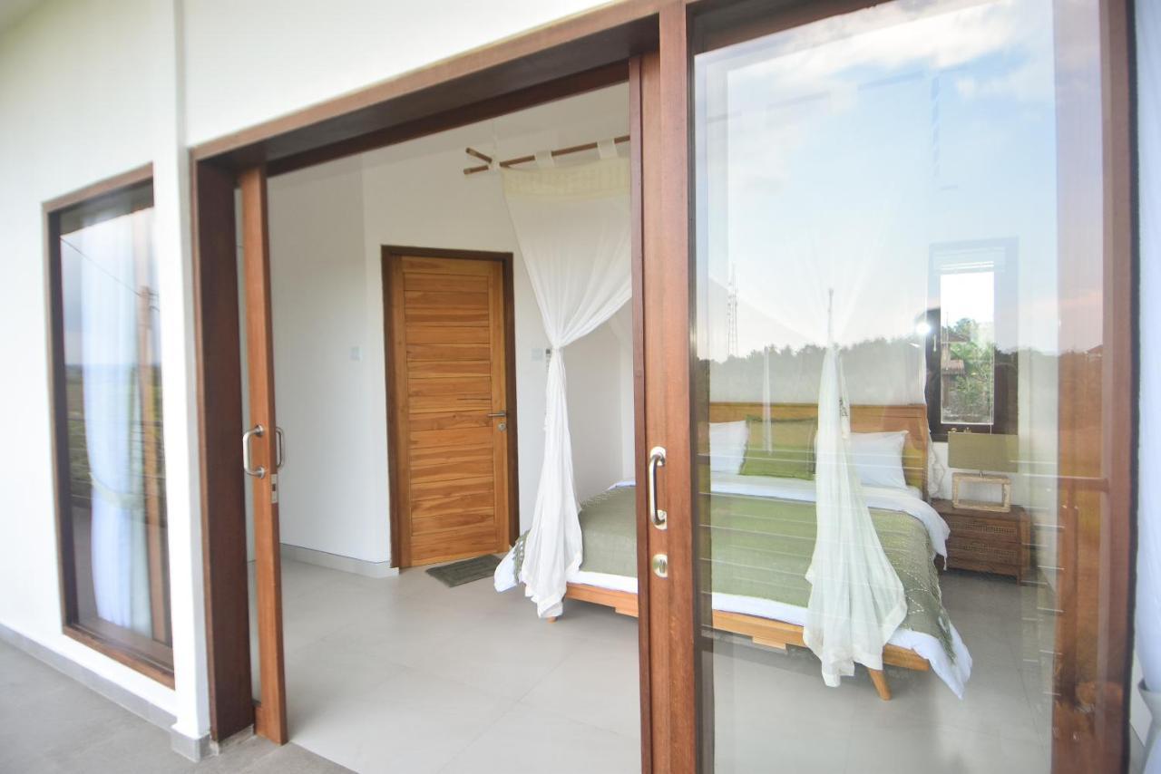 Three Palms Surf & Stay Medewi Airsatang Eksteriør billede