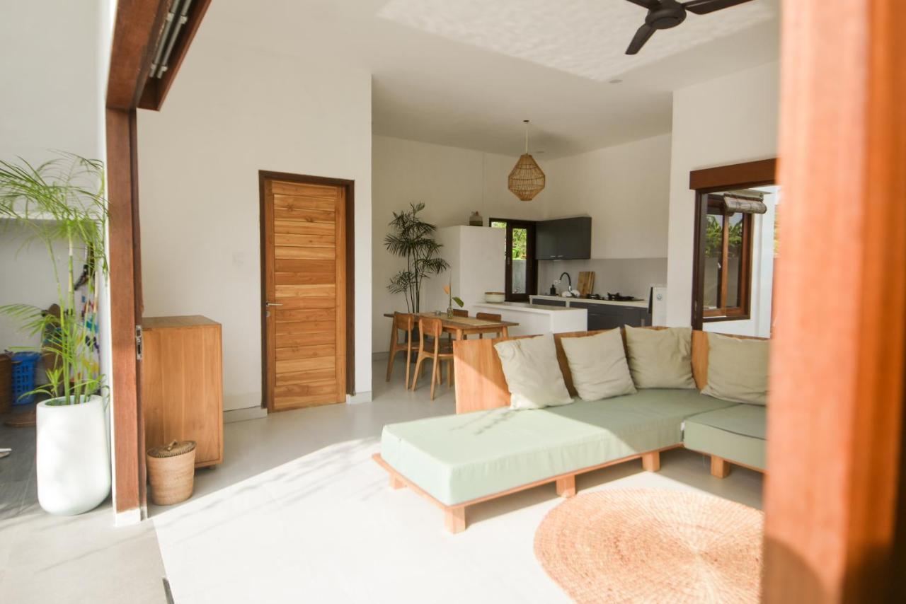 Three Palms Surf & Stay Medewi Airsatang Eksteriør billede