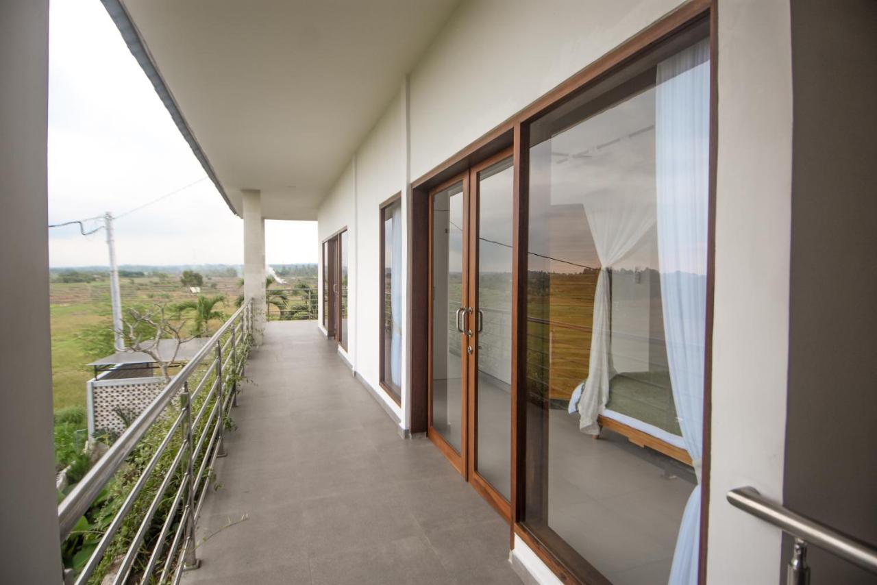Three Palms Surf & Stay Medewi Airsatang Eksteriør billede