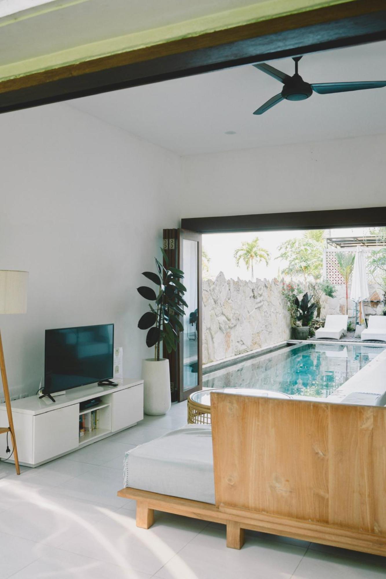 Three Palms Surf & Stay Medewi Airsatang Eksteriør billede